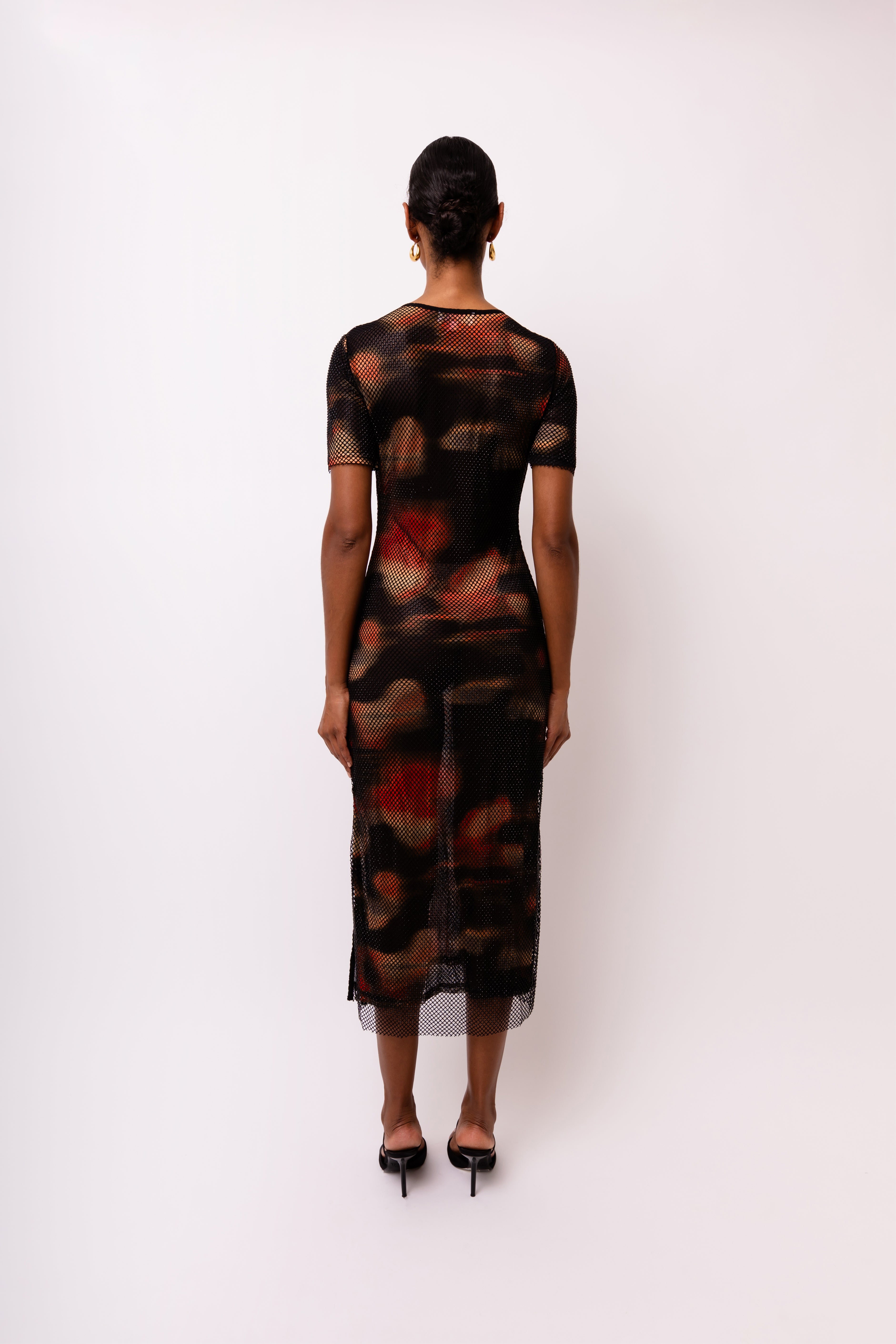 Lisbon Abstract Print Mesh Stretch Maxi Dress | AMYLYNN