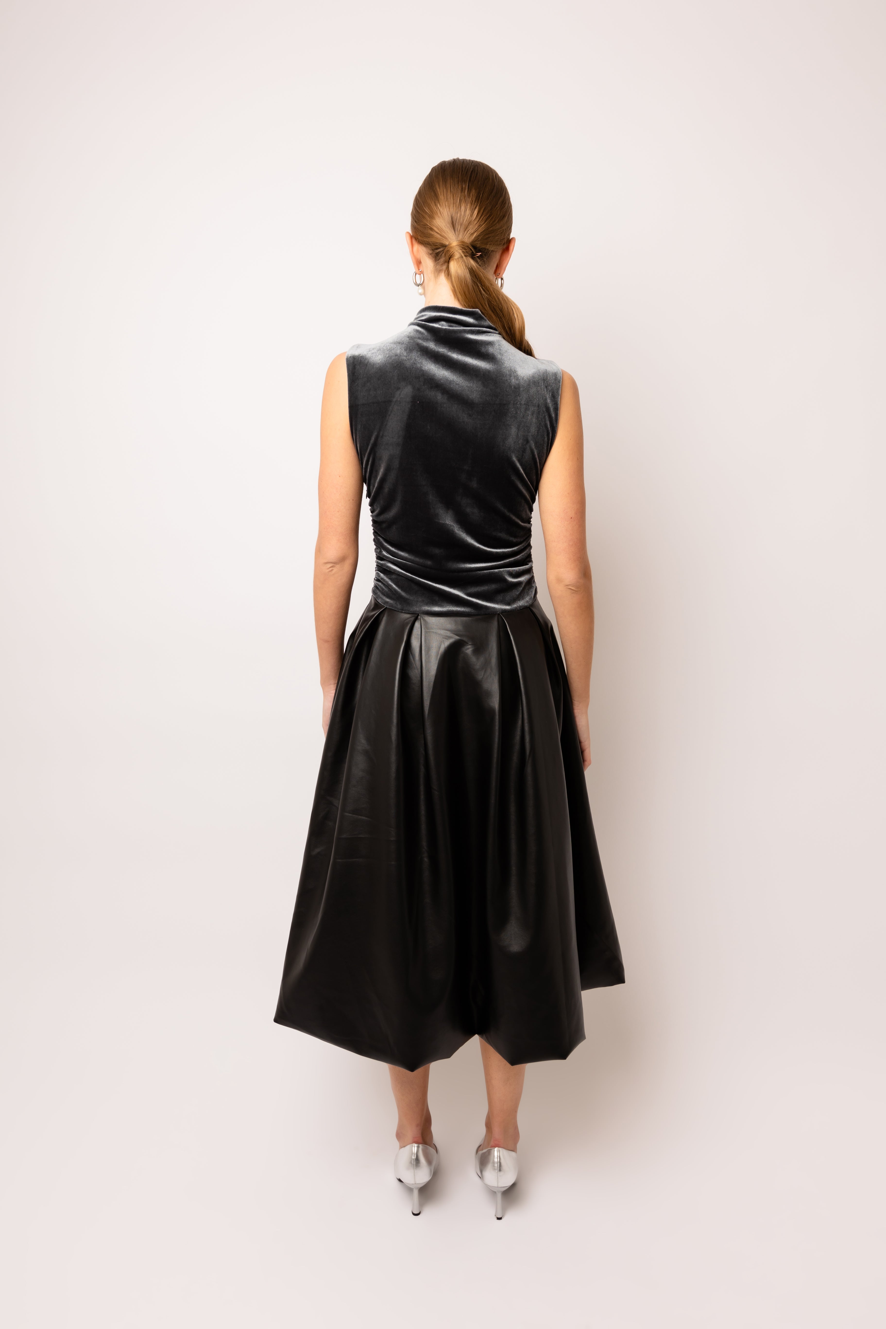 Autumn Graphite Puffball Midi Dress