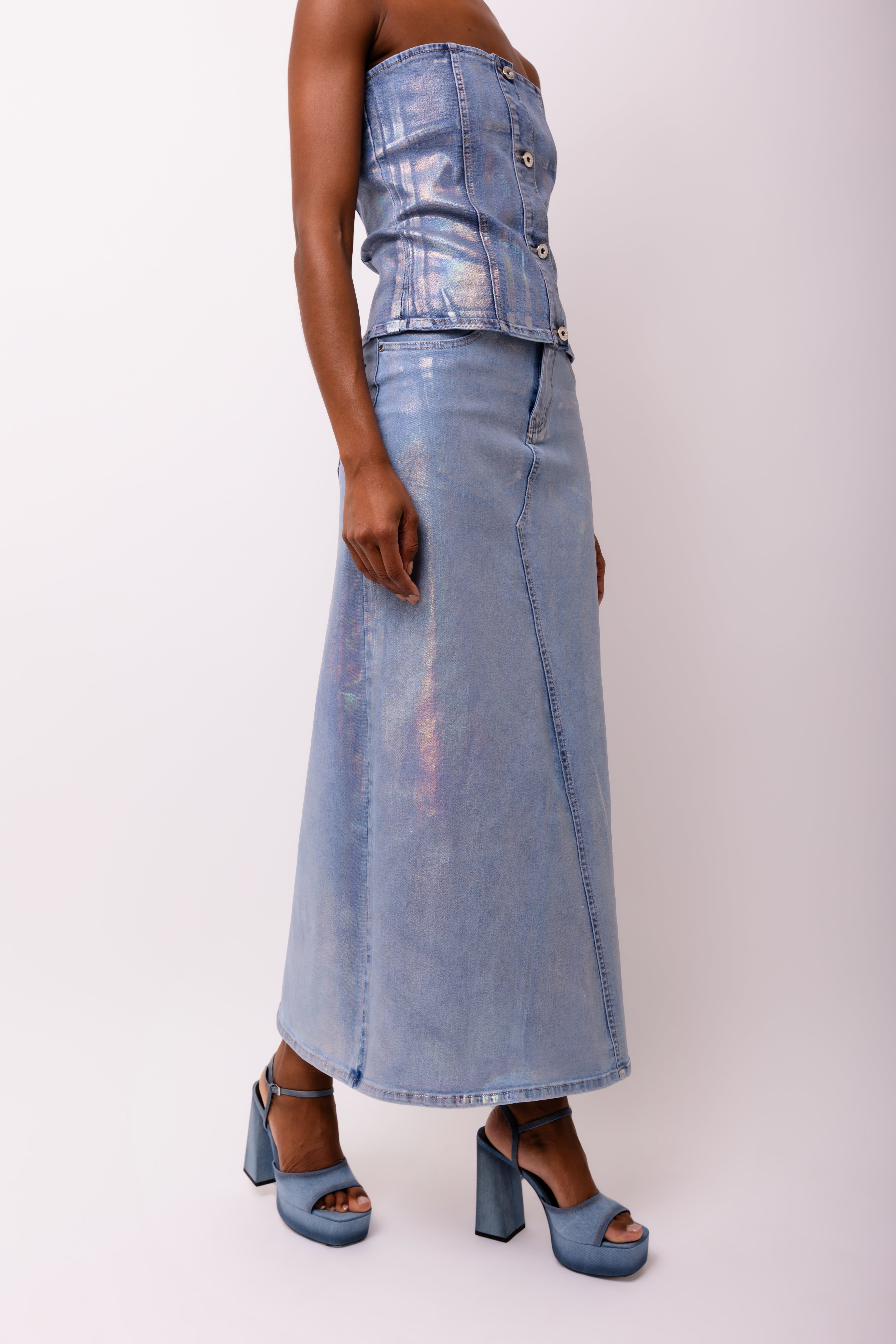 Mimi High-waist Denim Maxi Skirt with Metallic Sheen | AMYLYNN