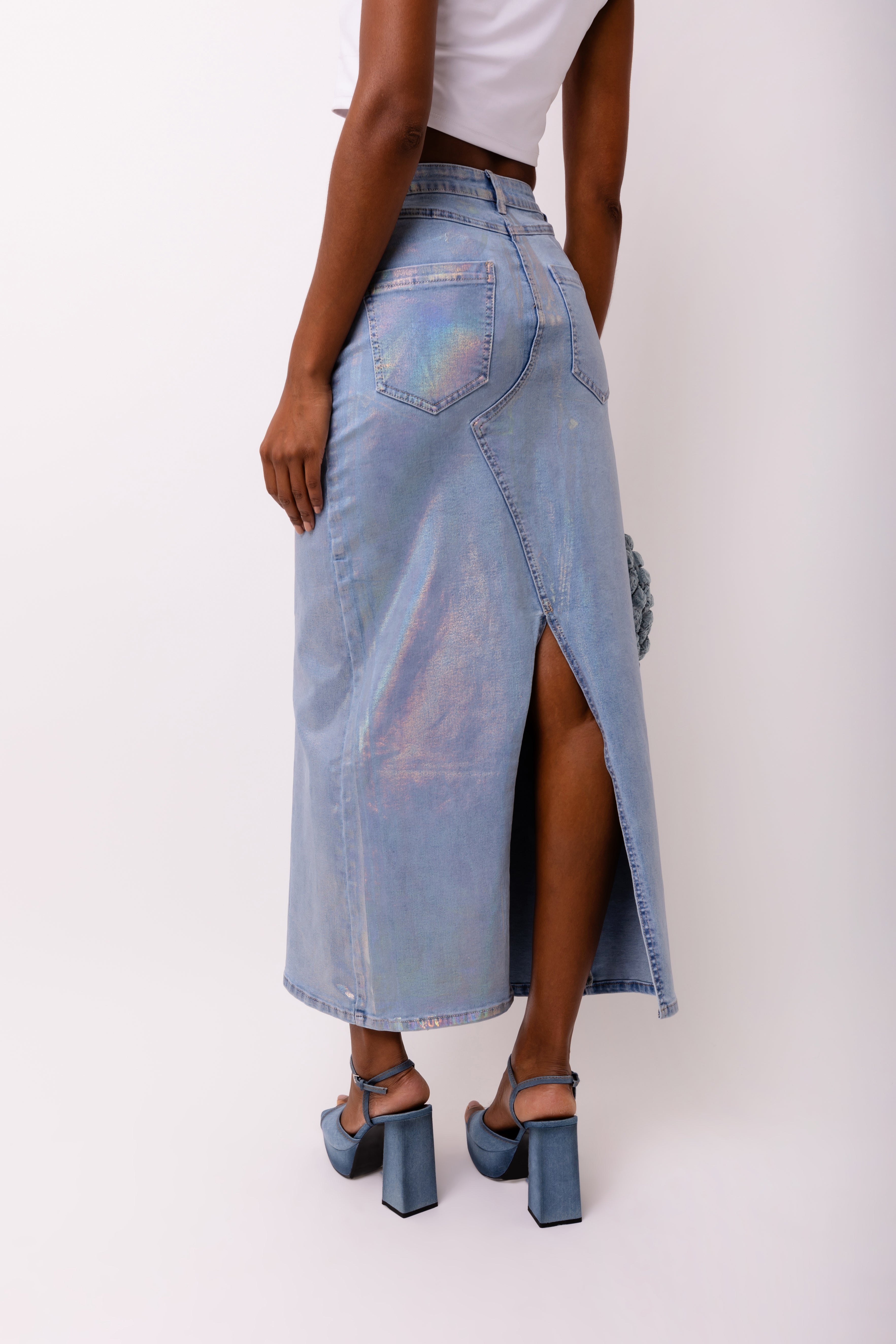 Mimi High-waist Denim Maxi Skirt with Metallic Sheen | AMYLYNN